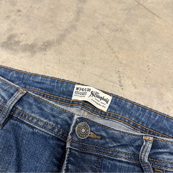 The Stronghold Selvedge Jeans Blue Relaxed Tapered Denim - Picture 3 of 11